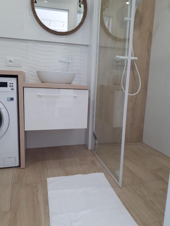 Przytulny Apartament Nad Morzem กดัญสก์ ภายนอก รูปภาพ